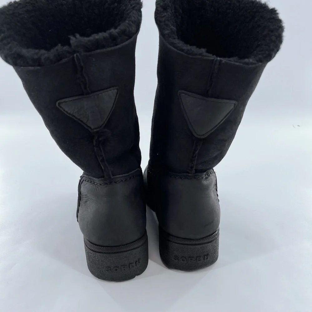 Sorel Black Leather Winter  Pull on Womens Boots size 6